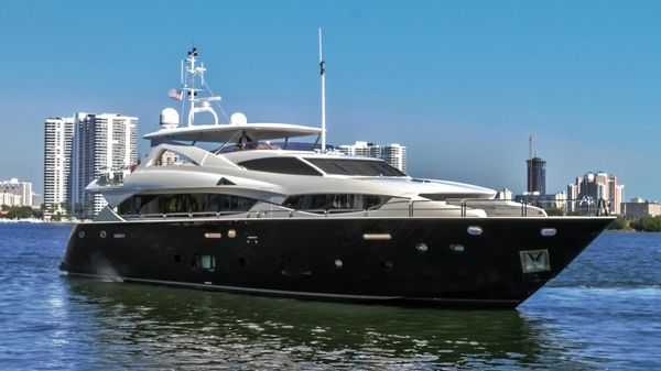 Sunseeker 34 Metre Yacht