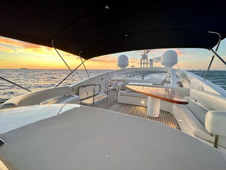 Sunseeker 82 Yacht image