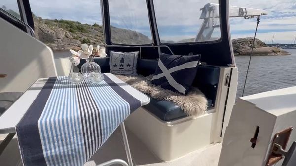 Fairline 43 image