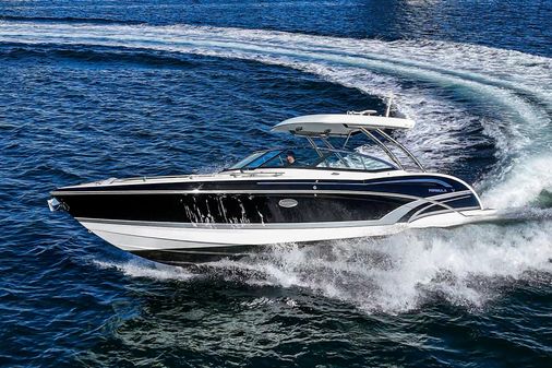 Formula 350 Crossover Bowrider image