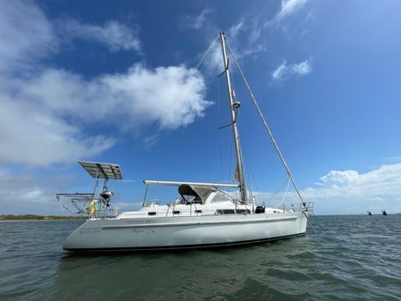 Beneteau Oceanis 44 CC image