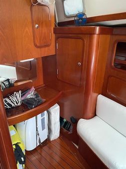 Beneteau Oceanis 44 CC image