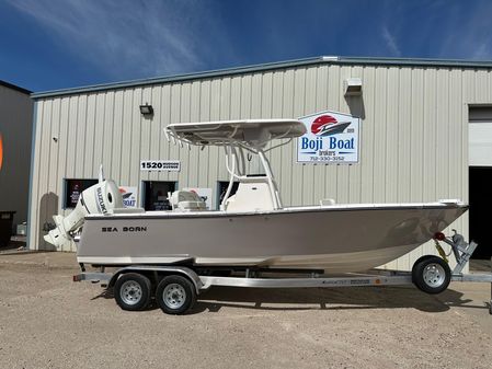 Sea-born LX22-CENTER-CONSOLE image