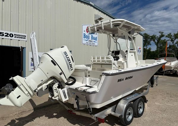 Sea-born LX22-CENTER-CONSOLE image