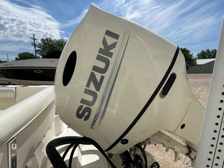 Sea-born LX22-CENTER-CONSOLE image