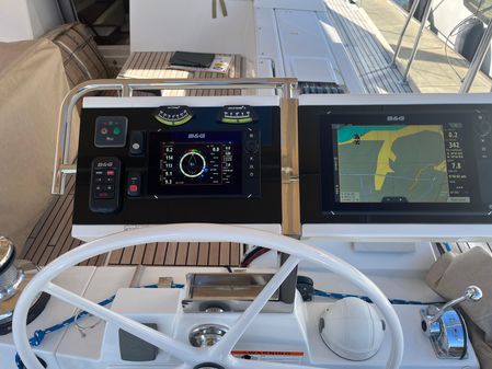 Beneteau Oceanis 55 image