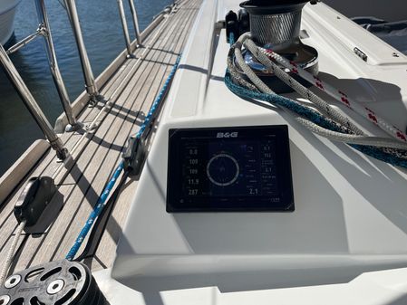 Beneteau Oceanis 55 image