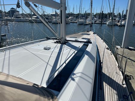 Beneteau Oceanis 55 image