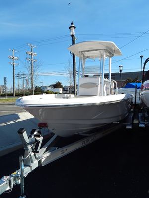 Robalo 226 Cayman - main image