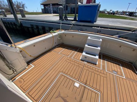 Bertram 35 Flybridge image