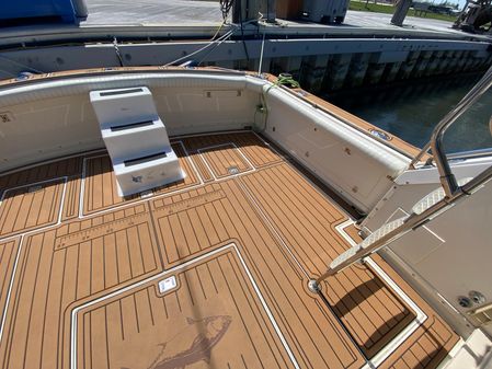 Bertram 35 Flybridge image