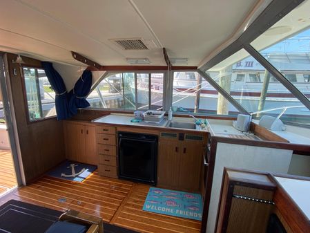 Bertram 35 Flybridge image