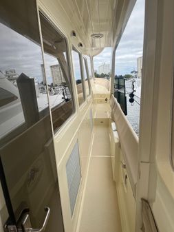 Offshore Yachts 66/72 Pilot House image