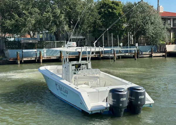 Venture 34 Center Console image