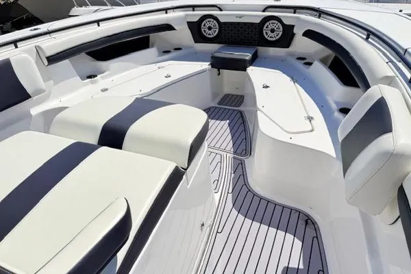 Tidewater 320-CC-ADVENTURE image