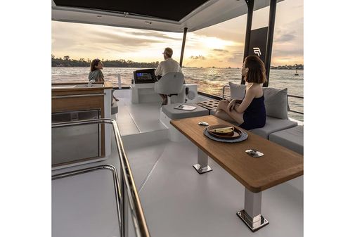 Fountaine-pajot MY-5 image