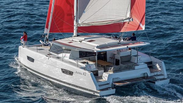 Fountaine Pajot Catamaran Astrea 42 