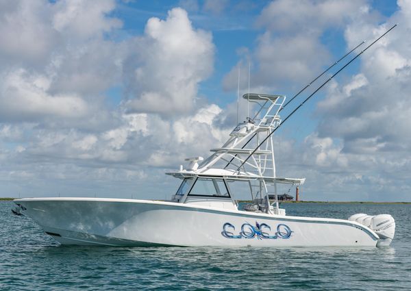 Yellowfin 42 Center Console image