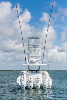 Yellowfin 42 Center Console image