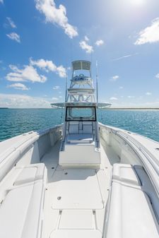 Yellowfin 42 Center Console image