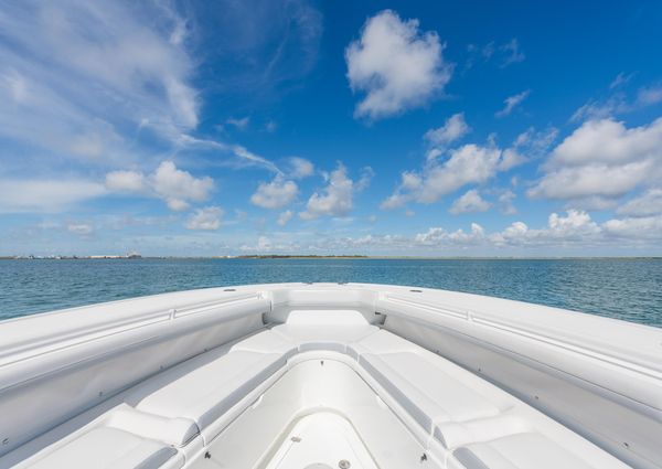 Yellowfin 42 Center Console image