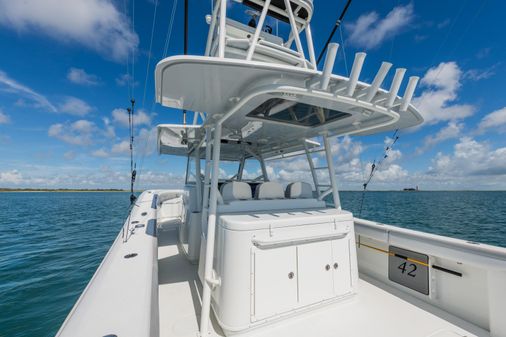 Yellowfin 42 Center Console image