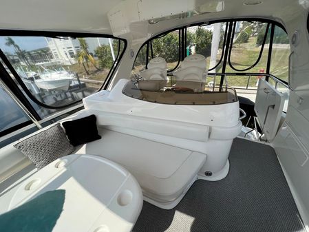 Sea Ray 480 Sedan Bridge image