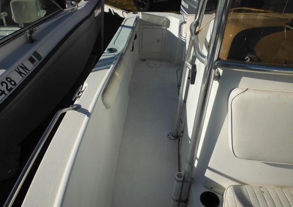 Seaswirl STRIPER-2101-CENTER-CONSOLE-O-B image