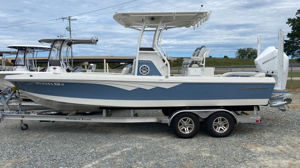 Ranger 2350 Bay