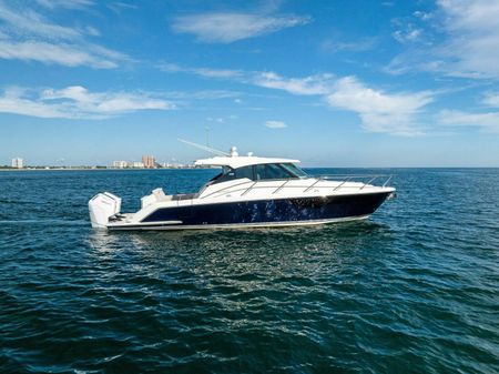 Tiara Yachts 43 image