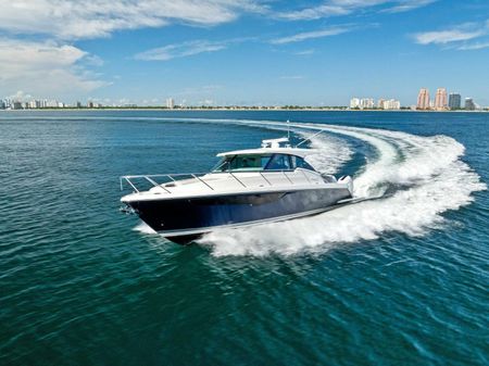 Tiara Yachts 43 image