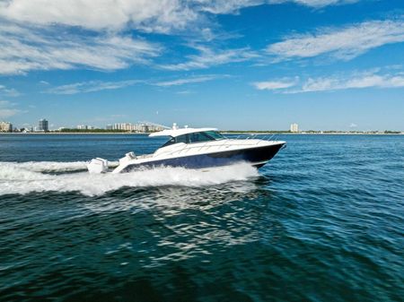 Tiara Yachts 43 image