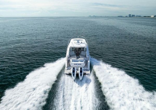 Tiara Yachts 43 image