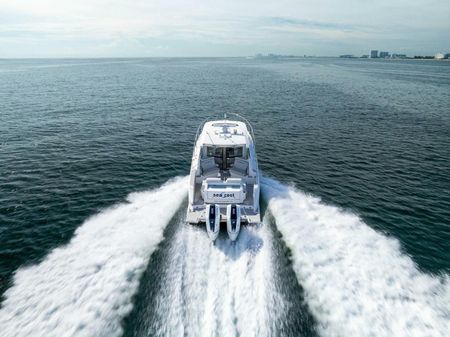 Tiara Yachts 43 image