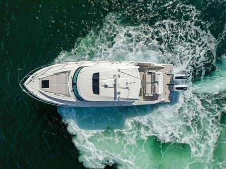 Tiara Yachts 43 image