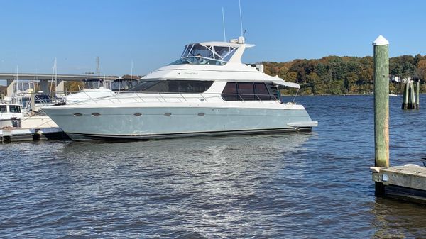 Carver 530 Voyager Pilothouse 