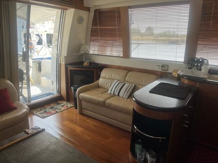 Carver 530 Voyager Pilothouse image