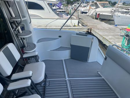 Carver 530 Voyager Pilothouse image