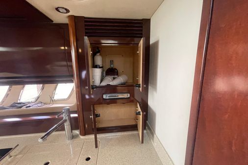 Sea Ray 40 Sundancer image