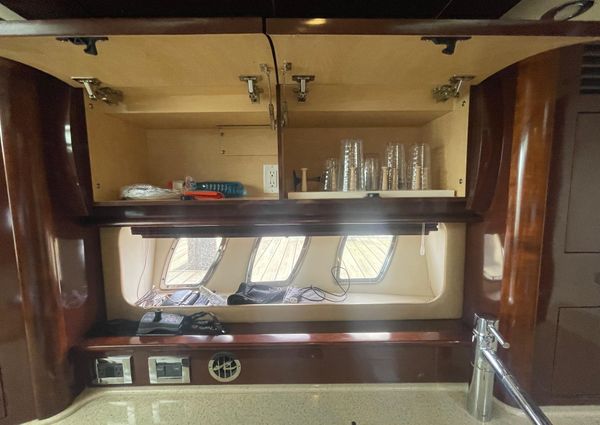 Sea Ray 40 Sundancer image