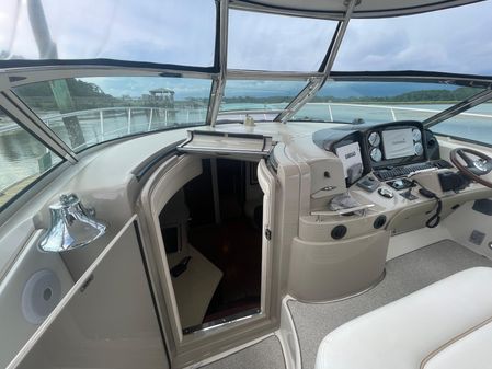 Sea Ray 40 Sundancer image