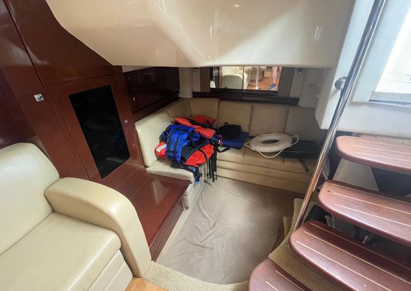 Sea Ray 40 Sundancer image