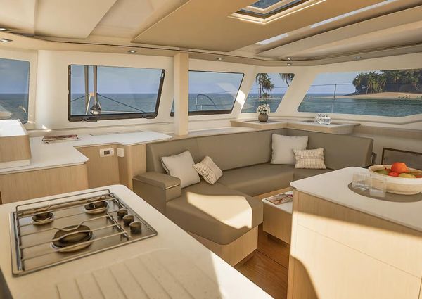 Fountaine-pajot CATAMARAN-41 image