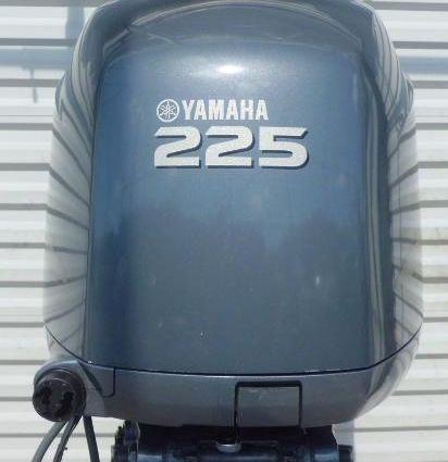Yamaha F225hp 25 inch Shaft, EFI 4-Stroke image