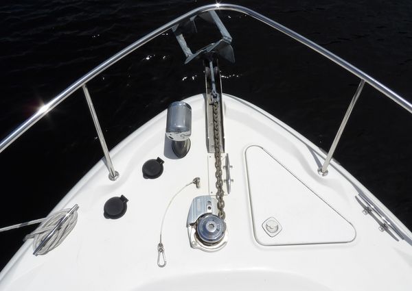 Sea Ray 340 Sundancer image