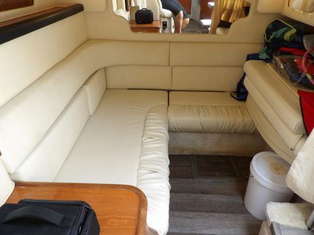 Sea Ray 340 Sundancer image