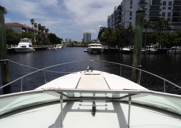 Sea Ray 340 Sundancer image