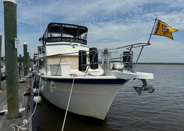 Hatteras 43 Motor Yacht image