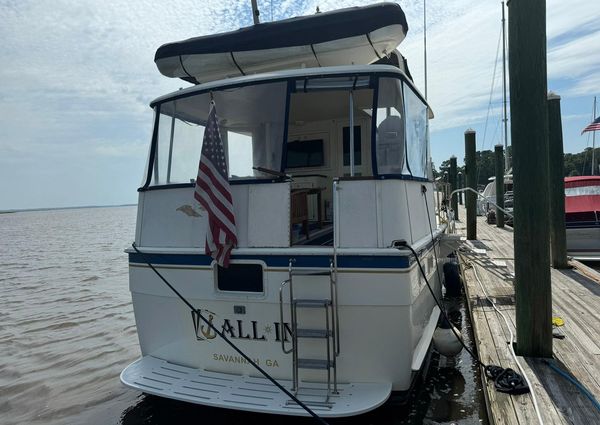 Hatteras 43 Motor Yacht image