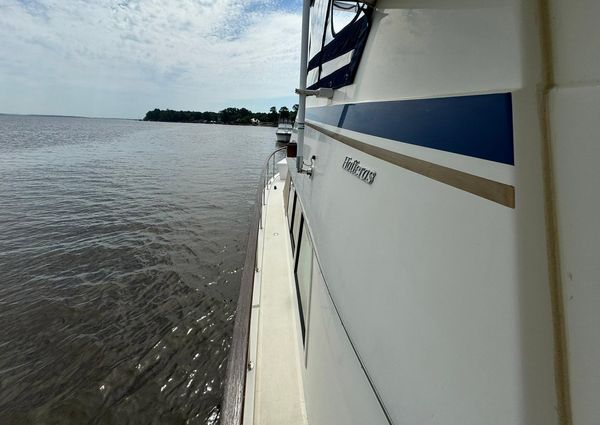 Hatteras 43 Motor Yacht image